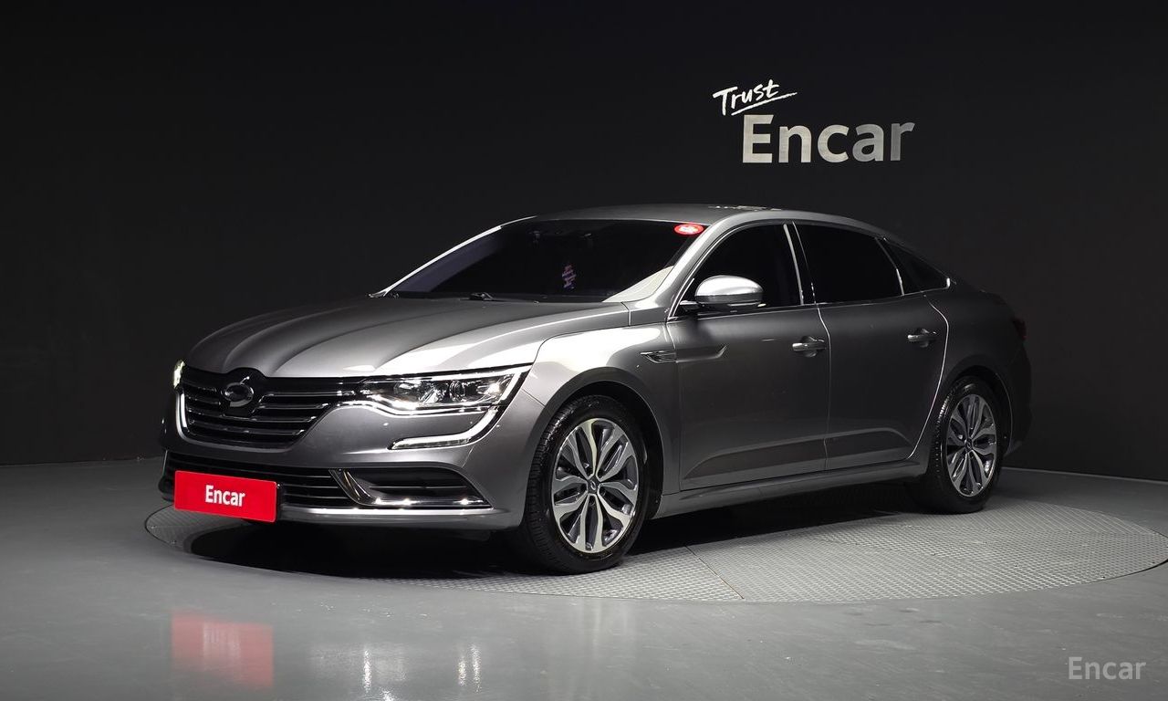 Renault SM6