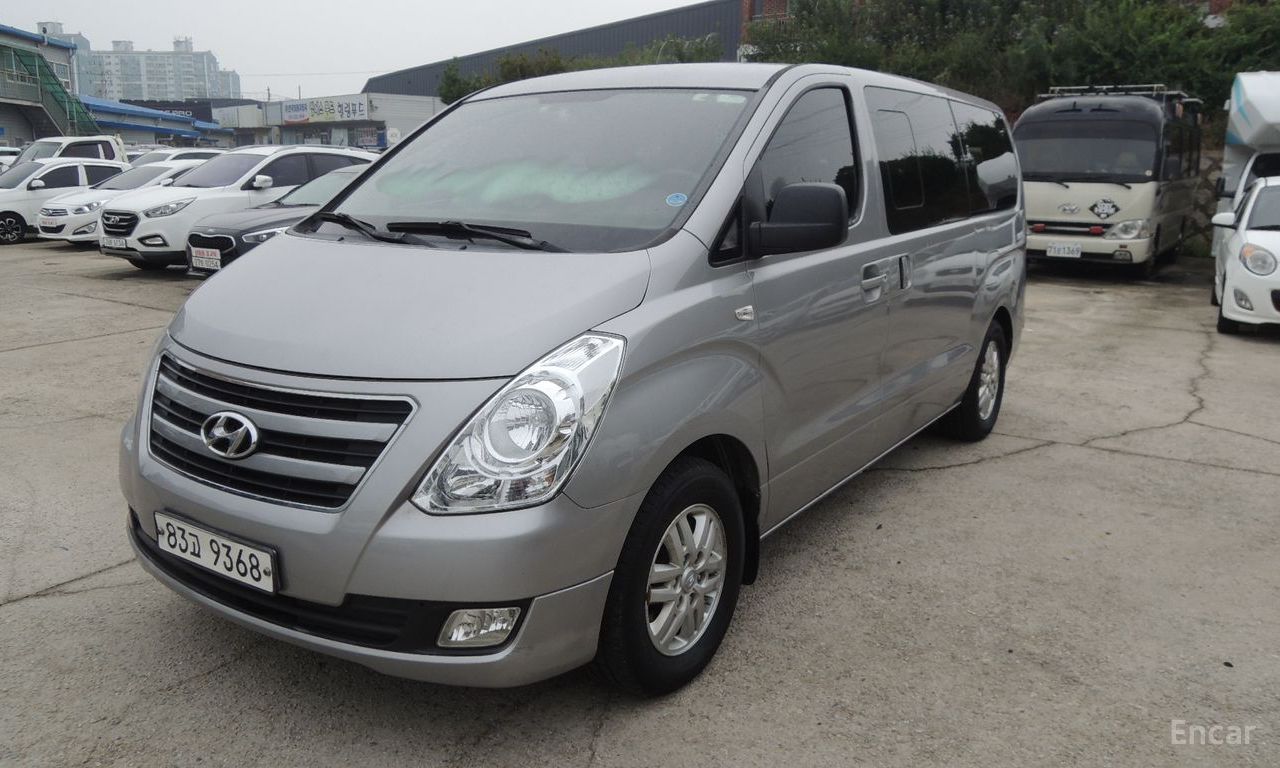 Hyundai Starex