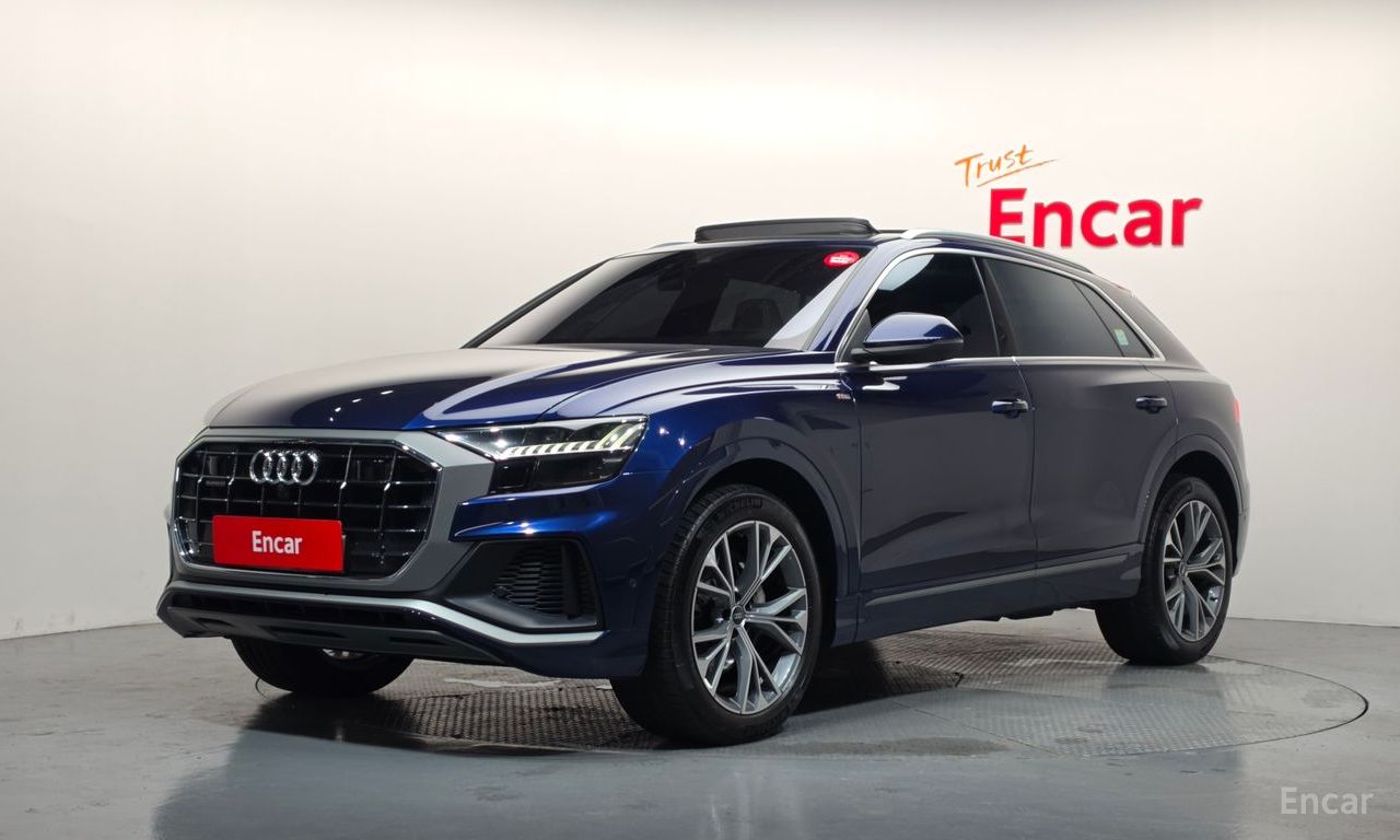 Audi Q8