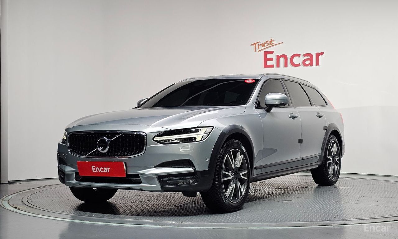 Volvo V90