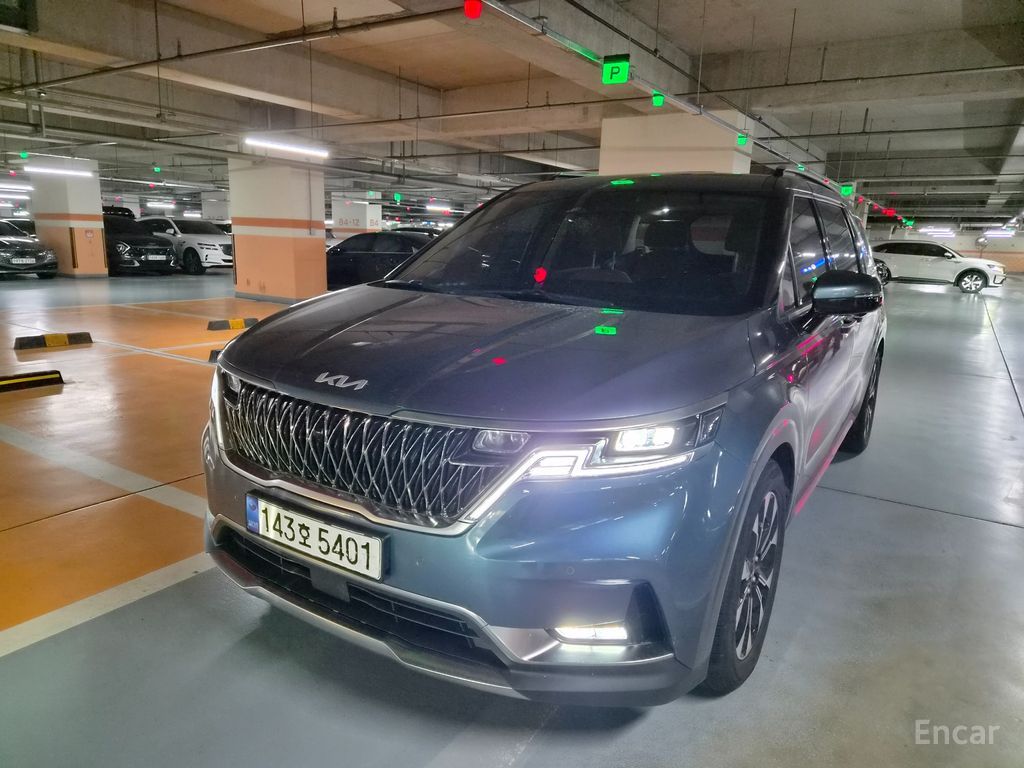 Kia Carnival