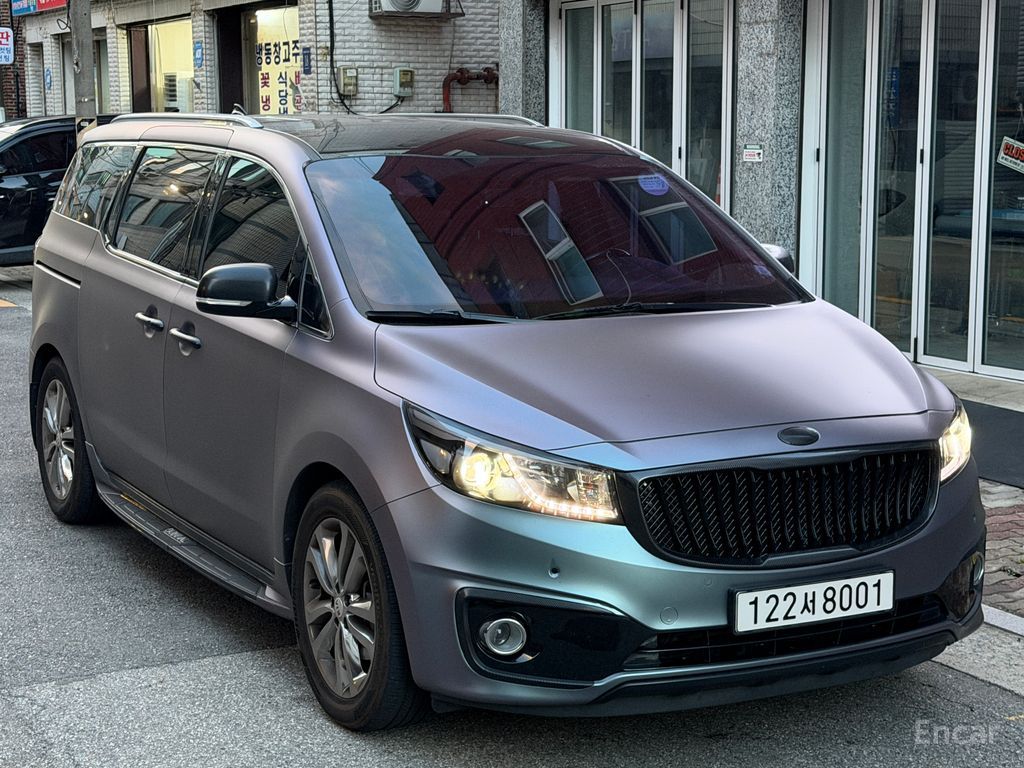 Kia Carnival