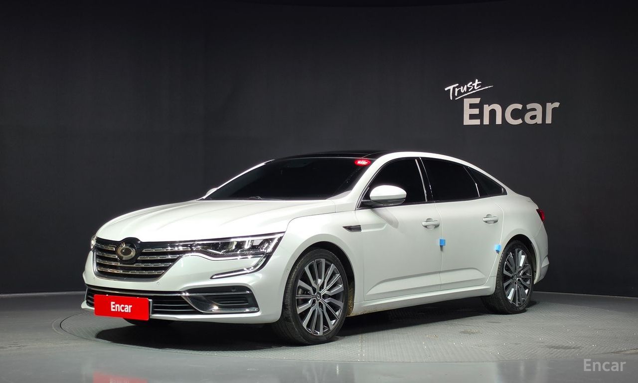 Renault SM6