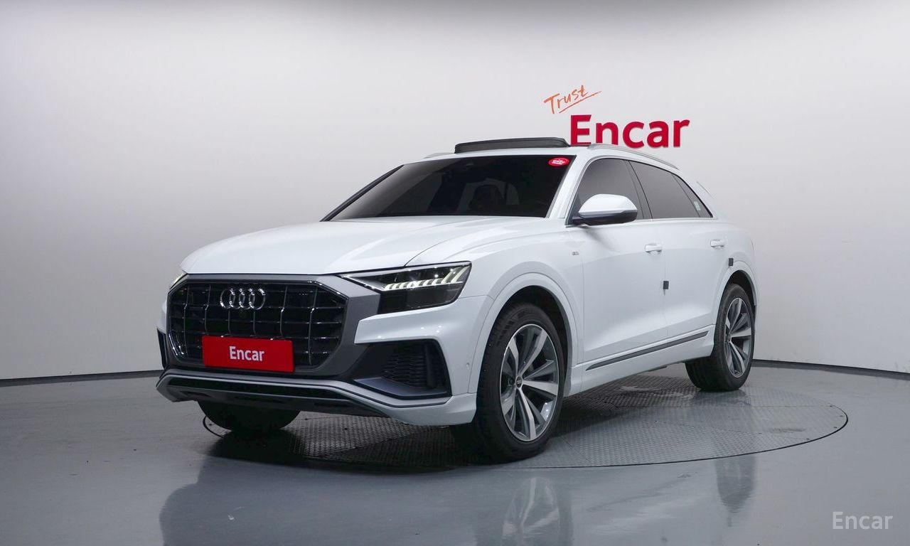 Audi Q8