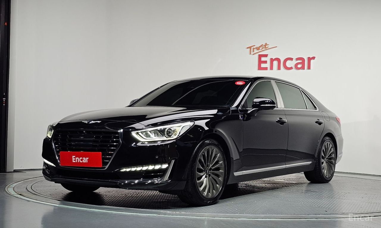 Genesis EQ900