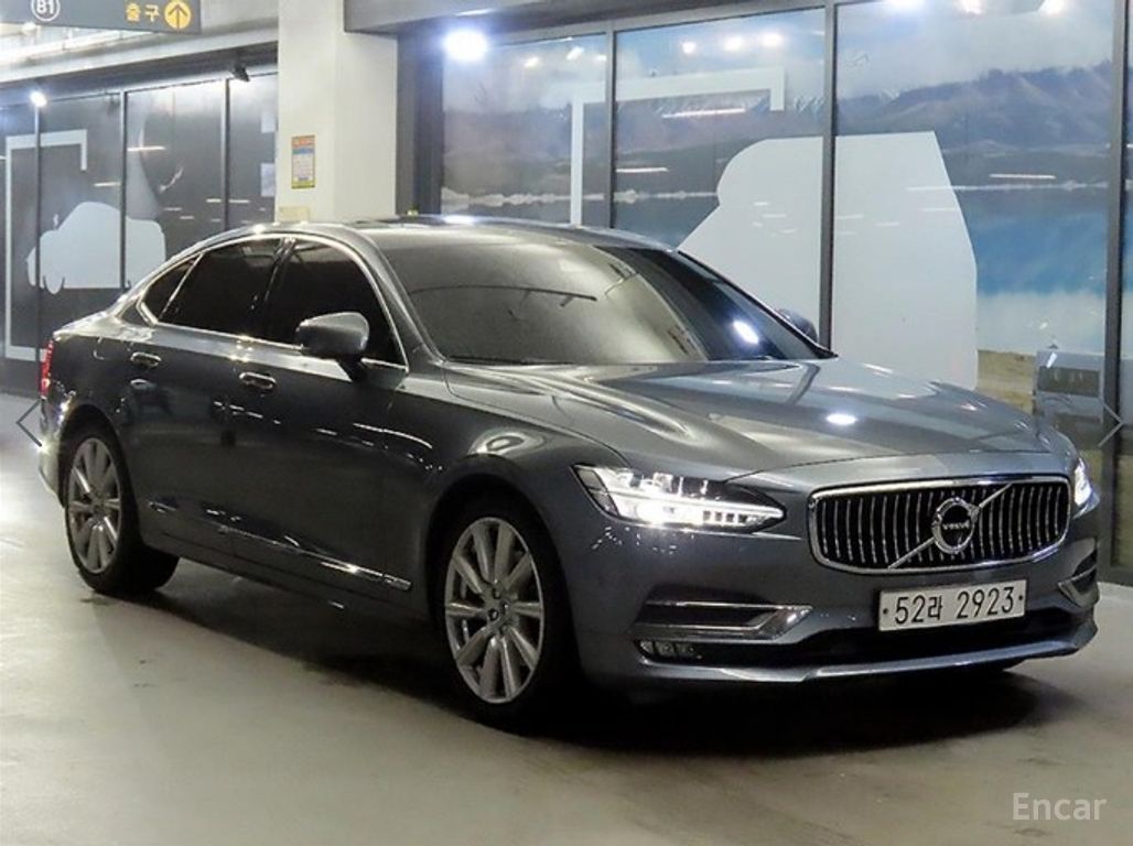 Volvo S90
