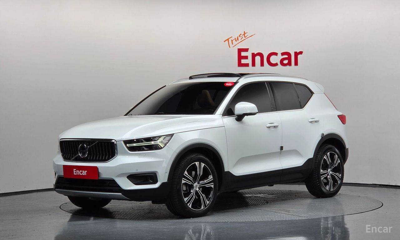 Volvo XC40