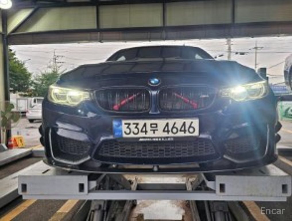 BMW M4