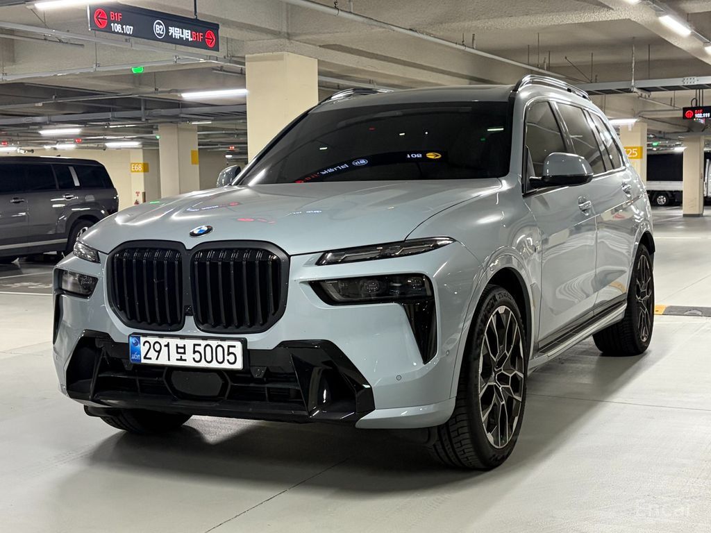 BMW X7
