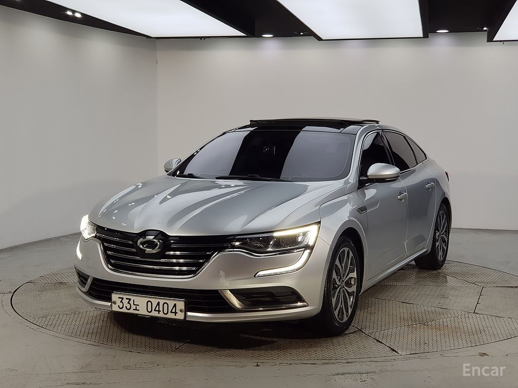 Renault SM6