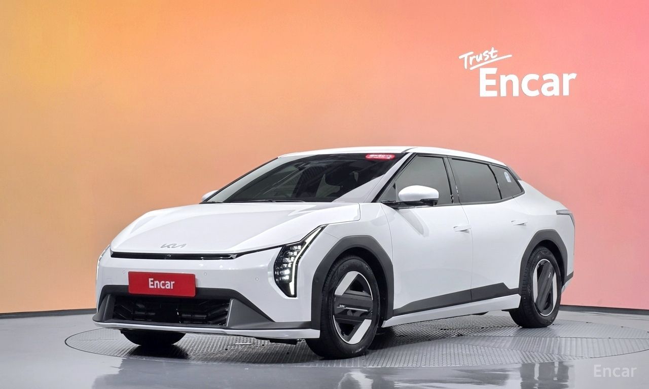 Kia EV4