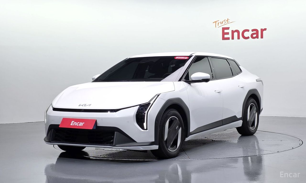 Kia EV4