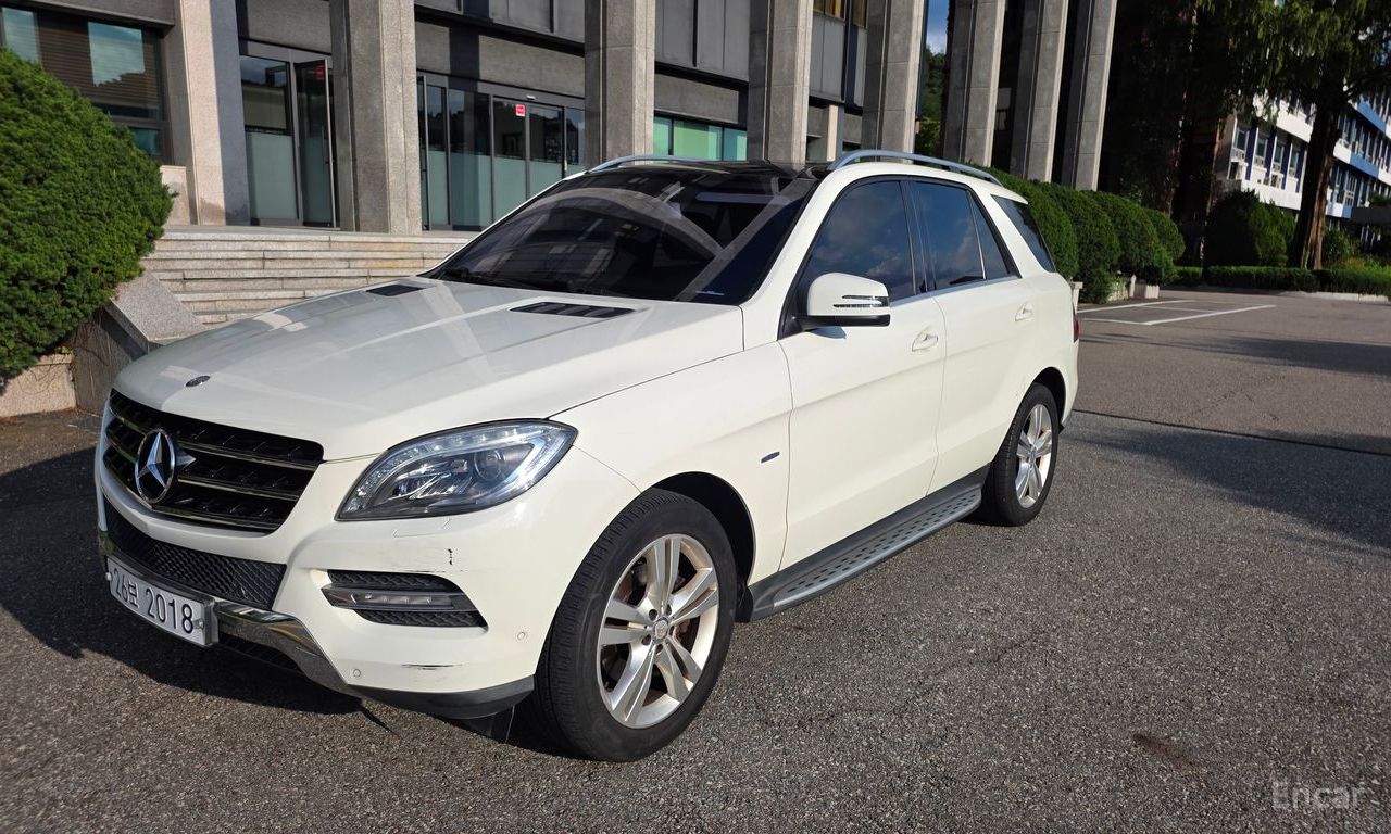 Mercedes-Benz M-Class W166