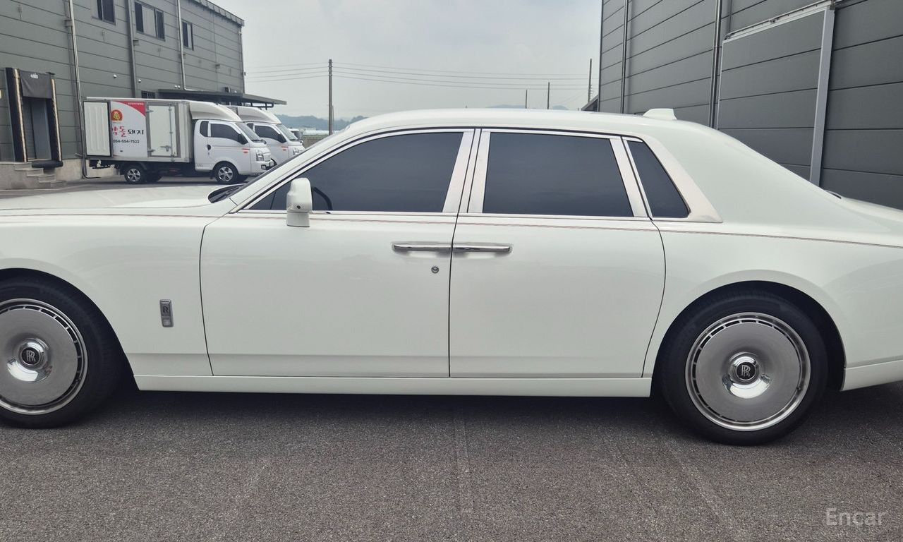 Rolls-Royce Phantom
