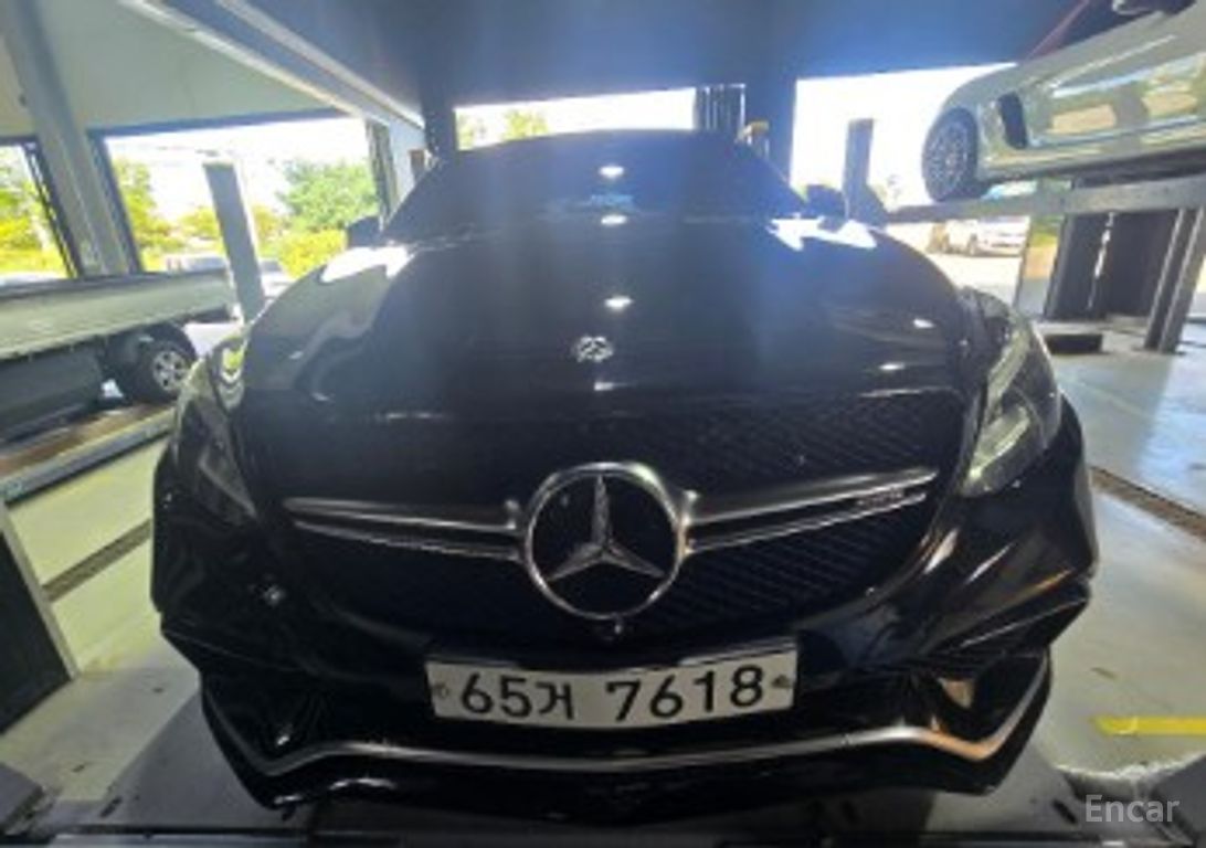Mercedes-Benz GLE-Class W166