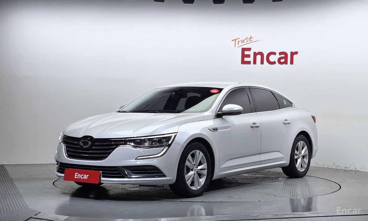 Renault SM6