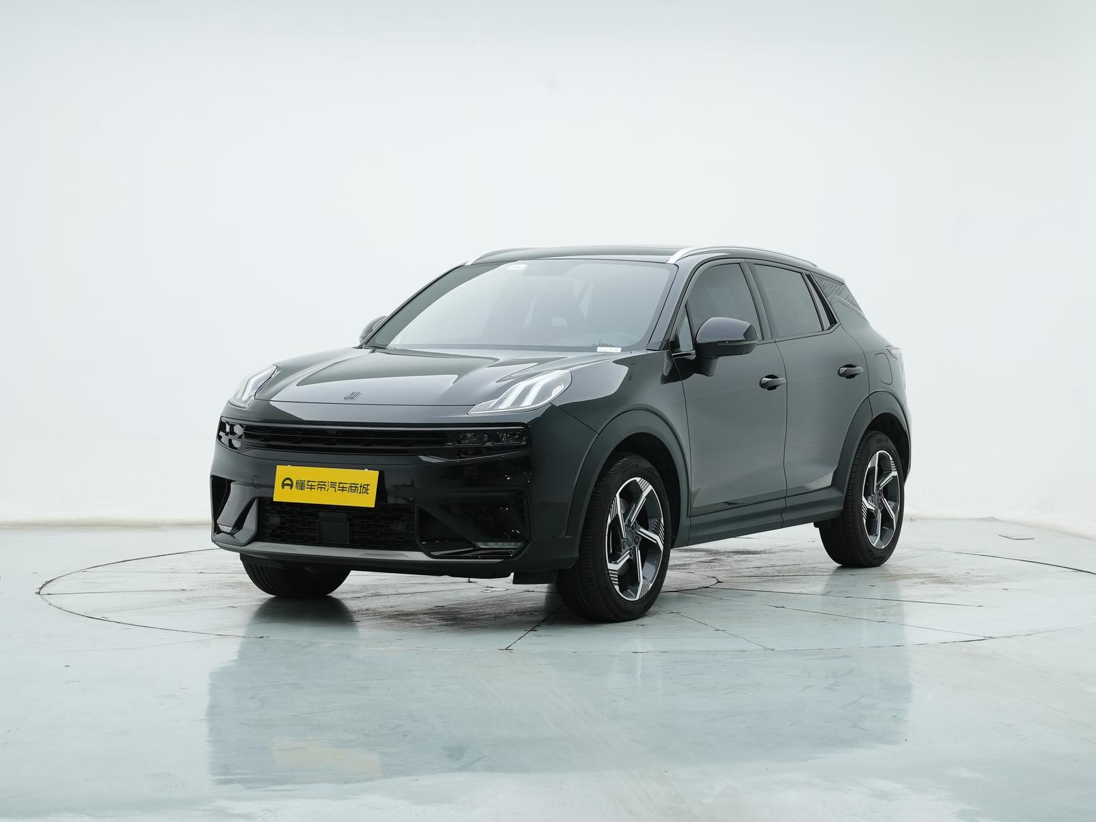Lynk & Co 06