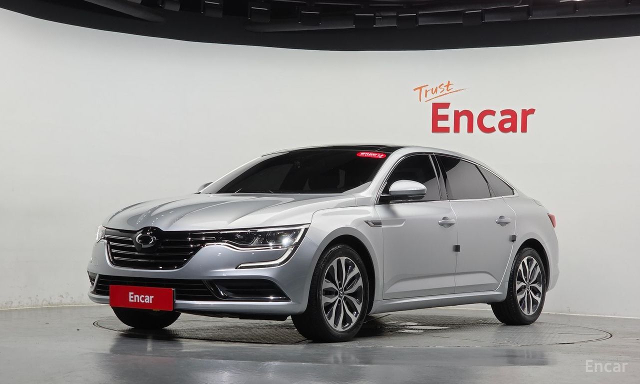 Renault SM6
