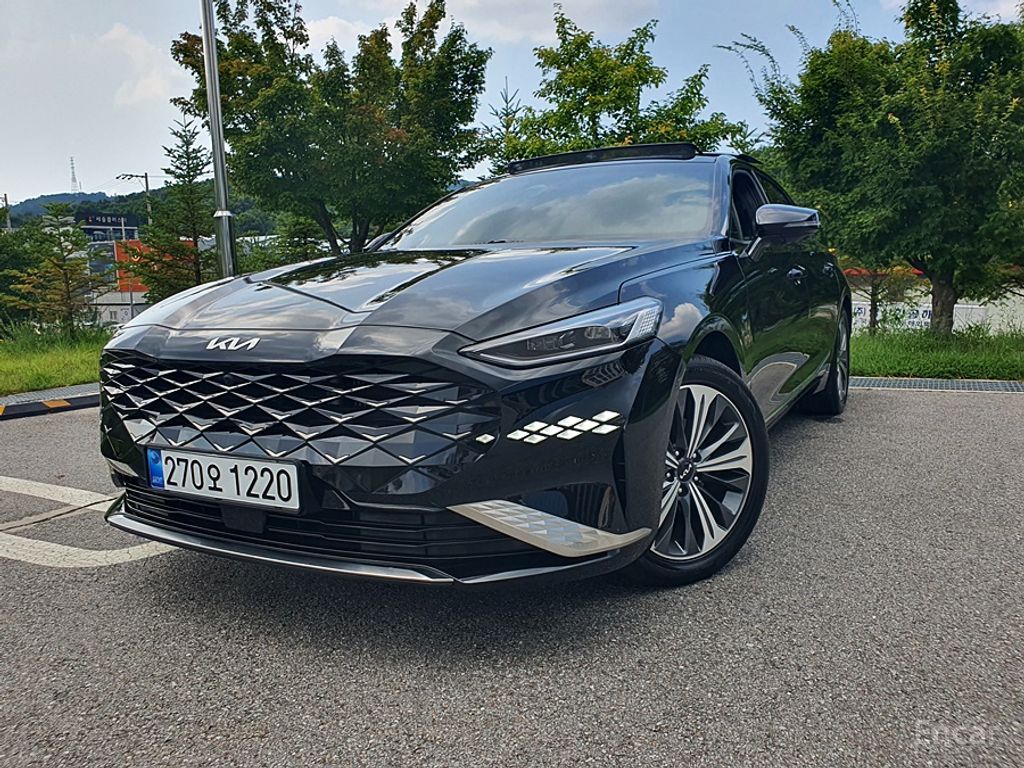 Kia K8