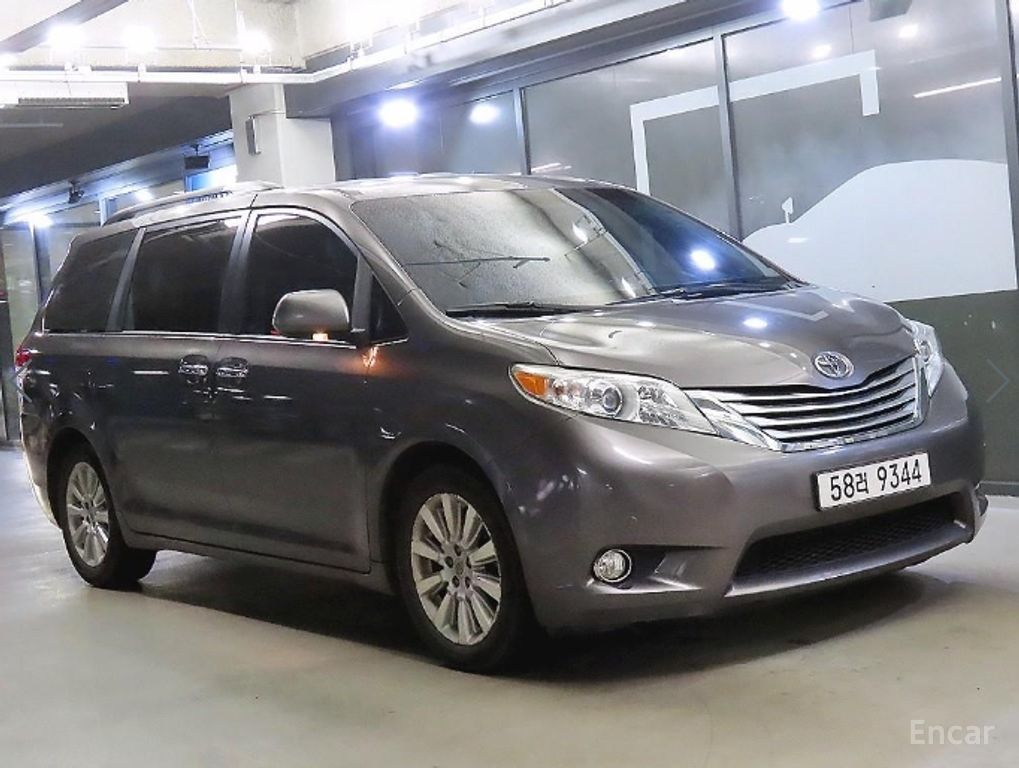 Toyota Sienna
