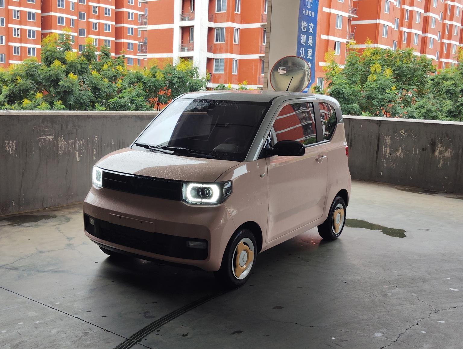 Wuling Mini EV