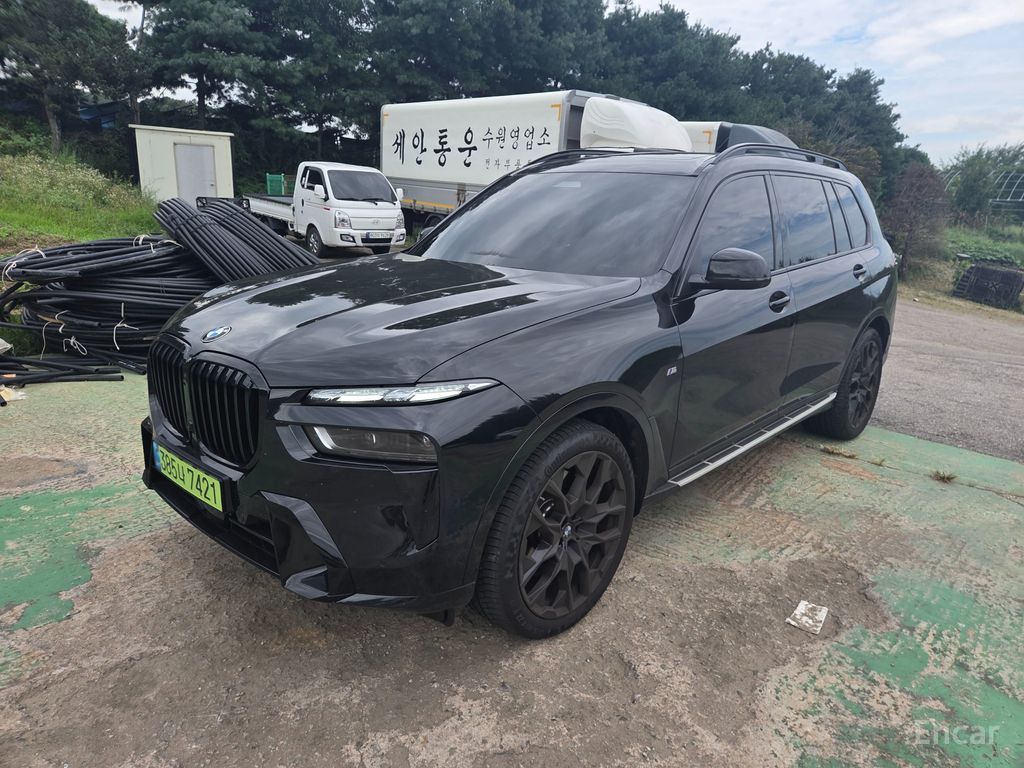 BMW X7