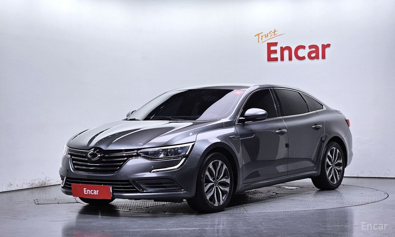 Renault SM6