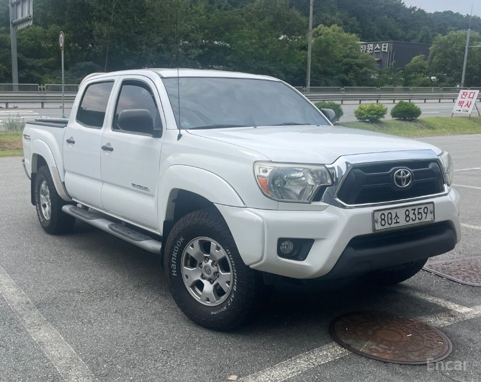 Toyota Tacoma