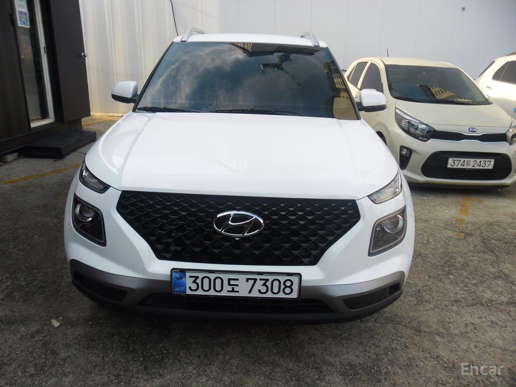 Hyundai Venue