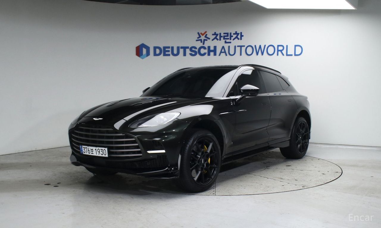 Aston Martin DBX
