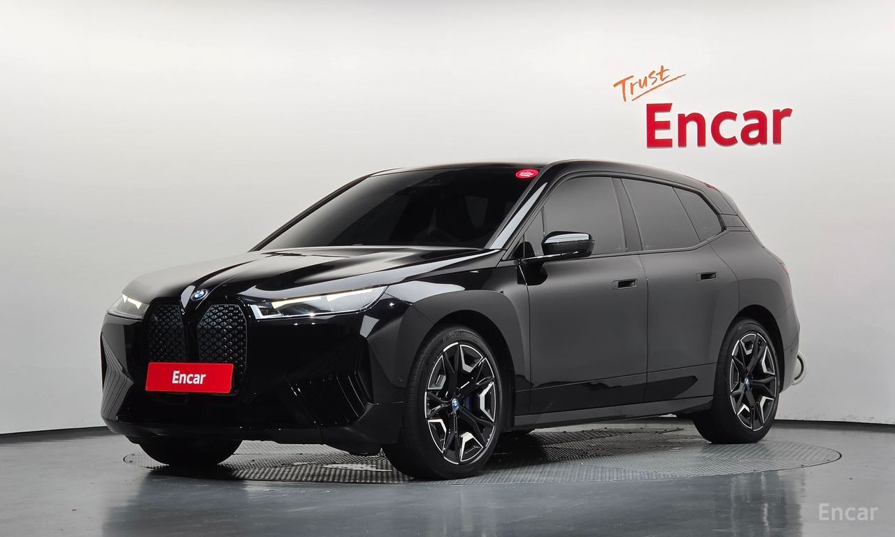 BMW iX