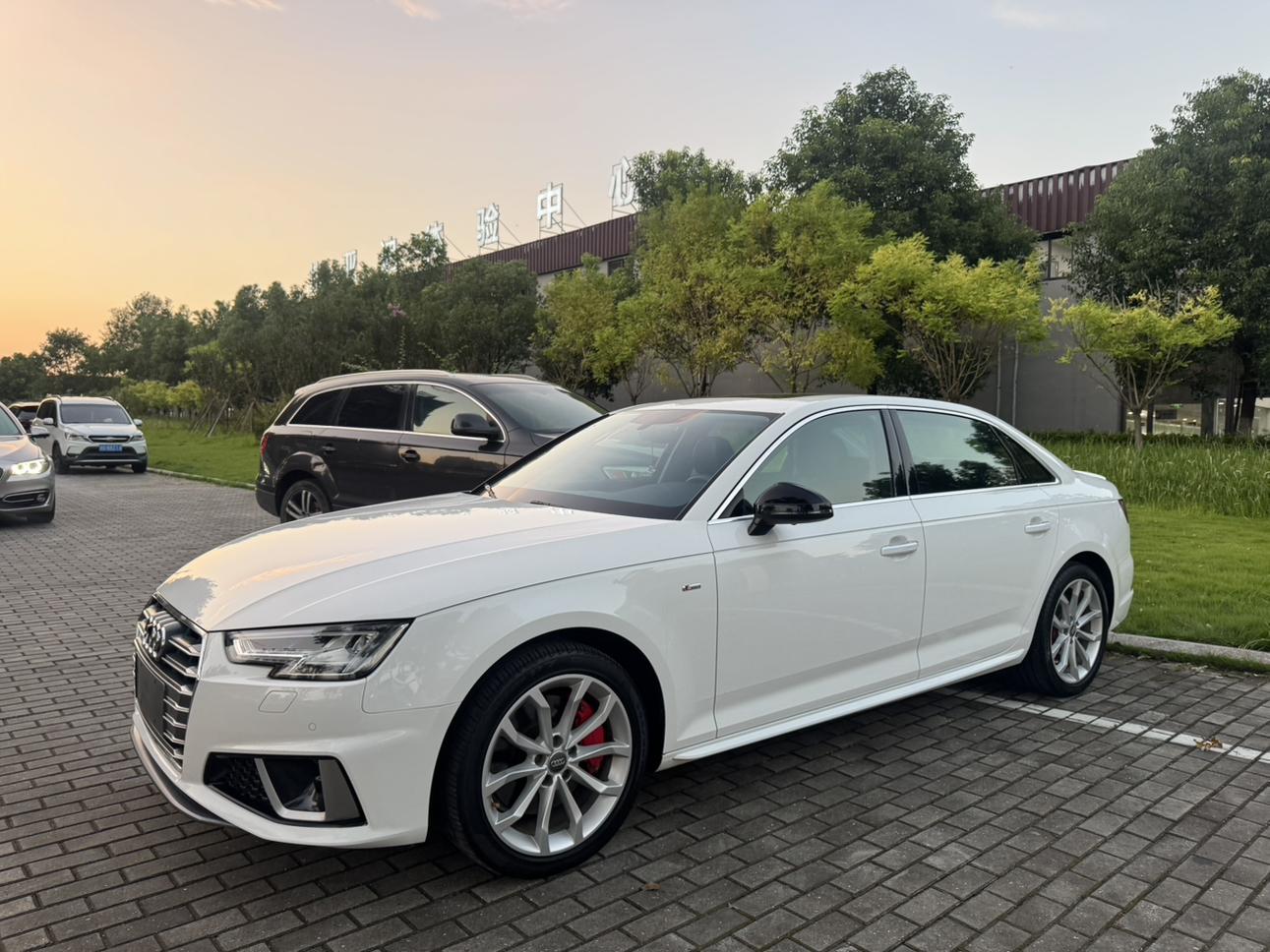 Audi A4L
