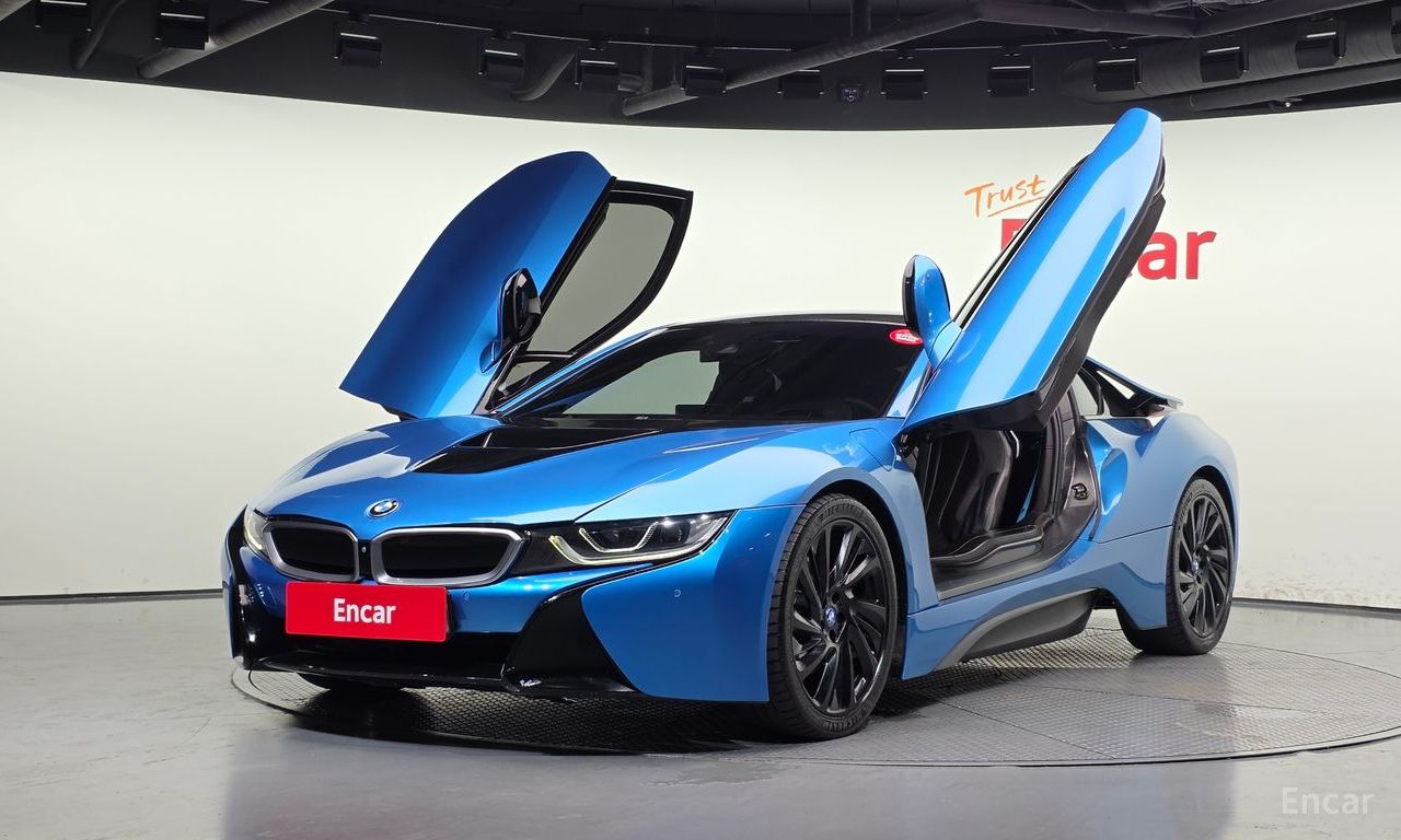 BMW i8