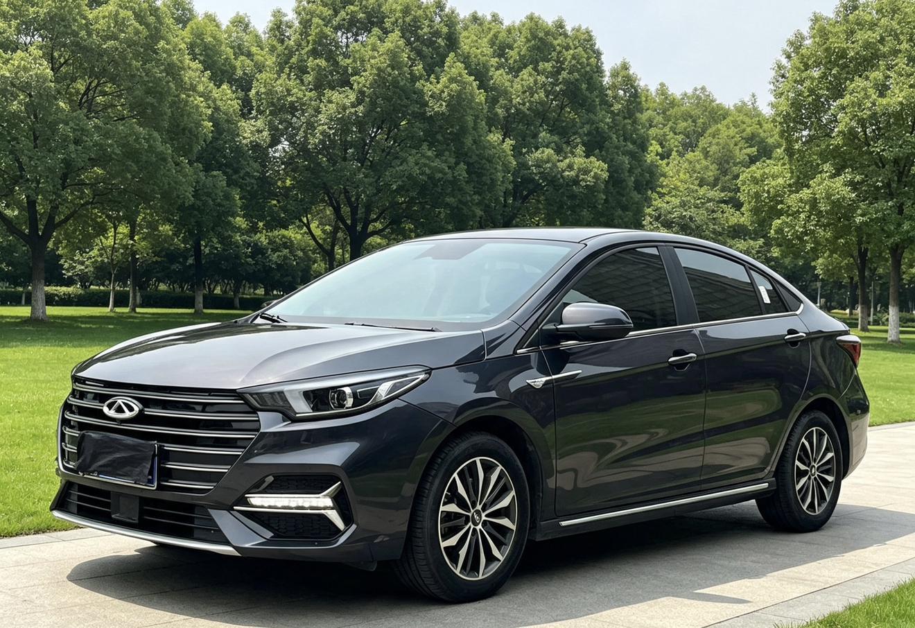 Chery 5 PLUS