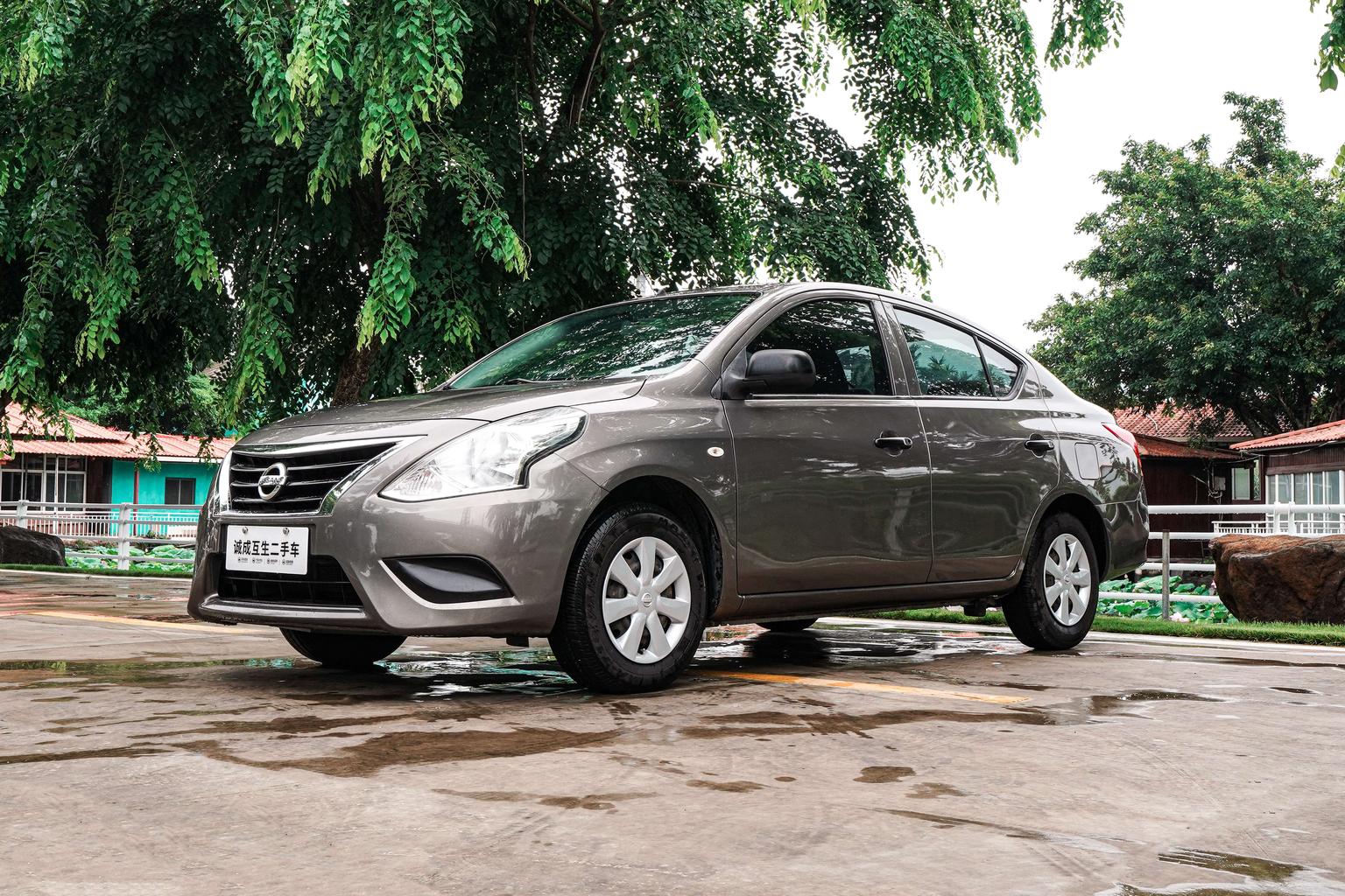 Nissan Sunny