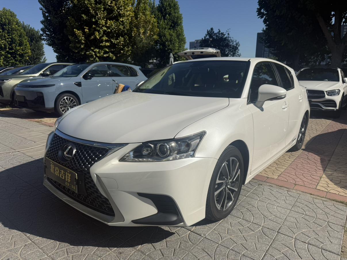 Lexus CT