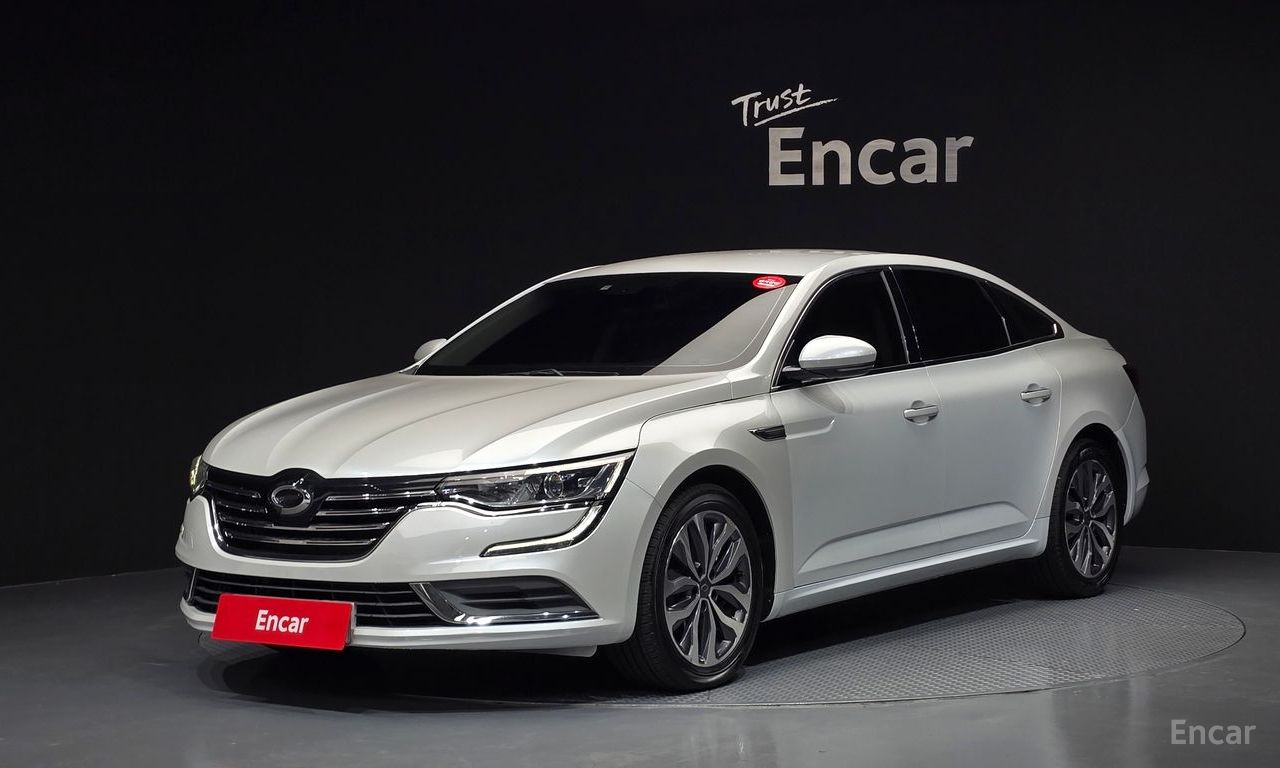 Renault SM6