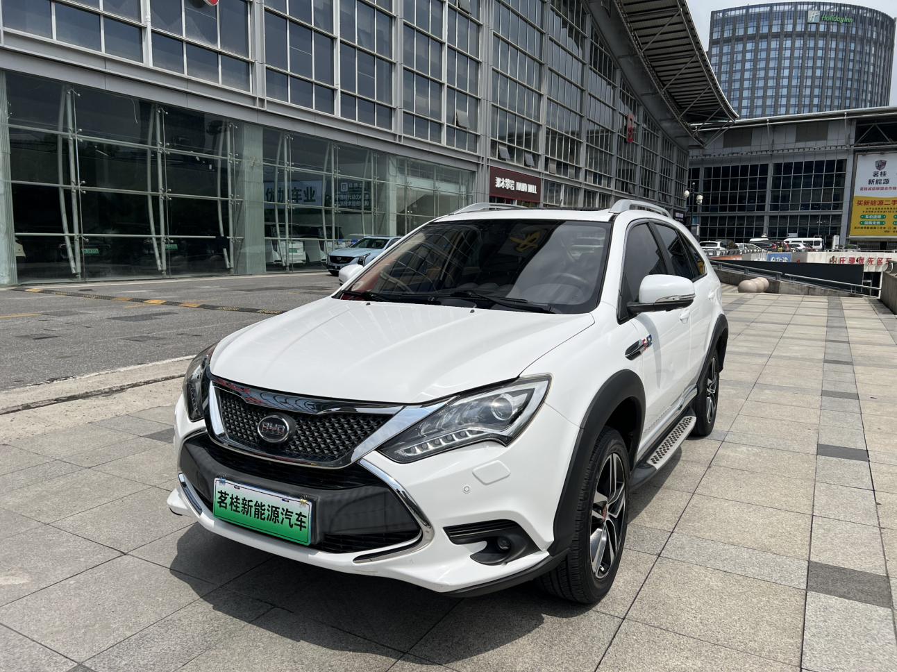 BYD Tang