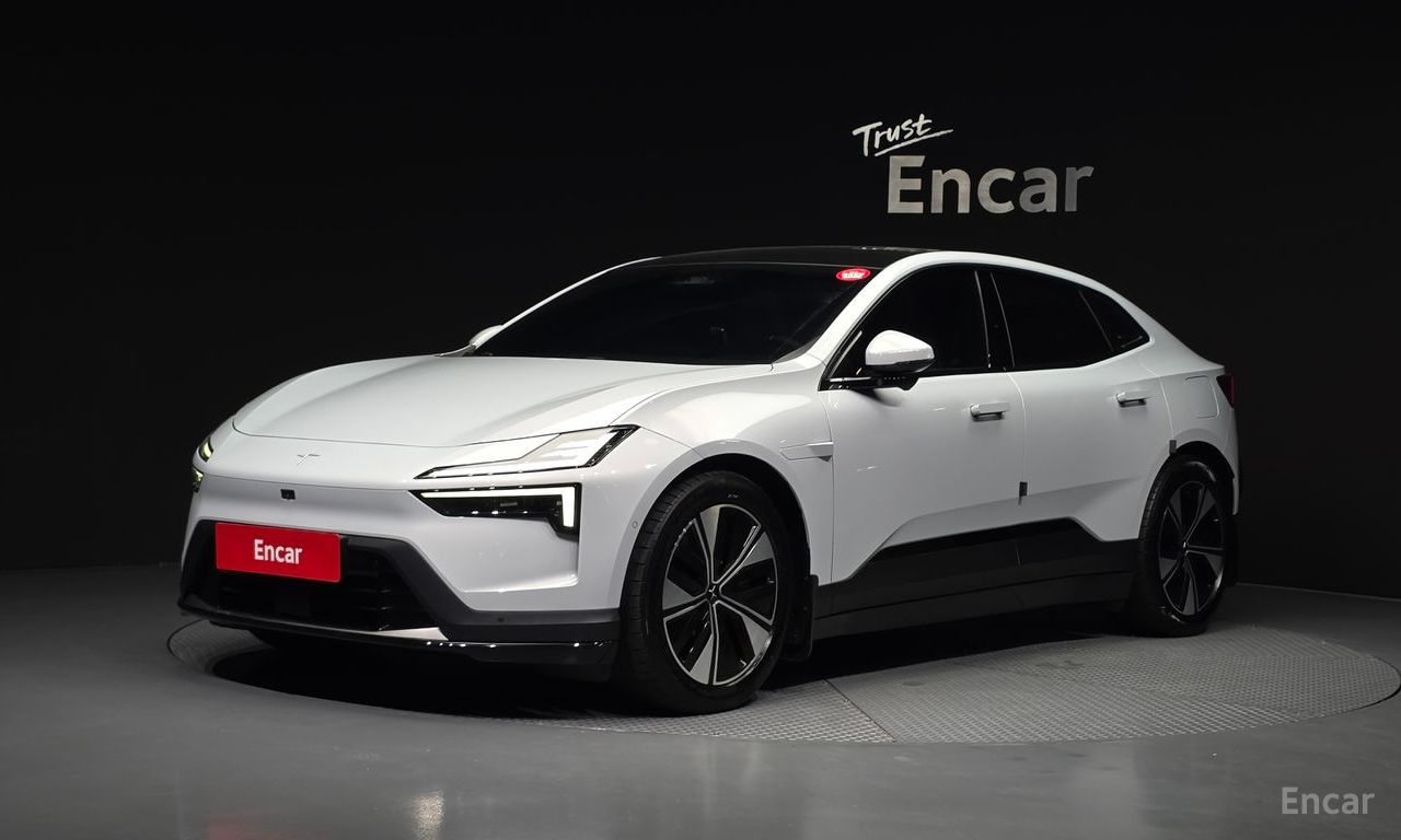 Polestar 4