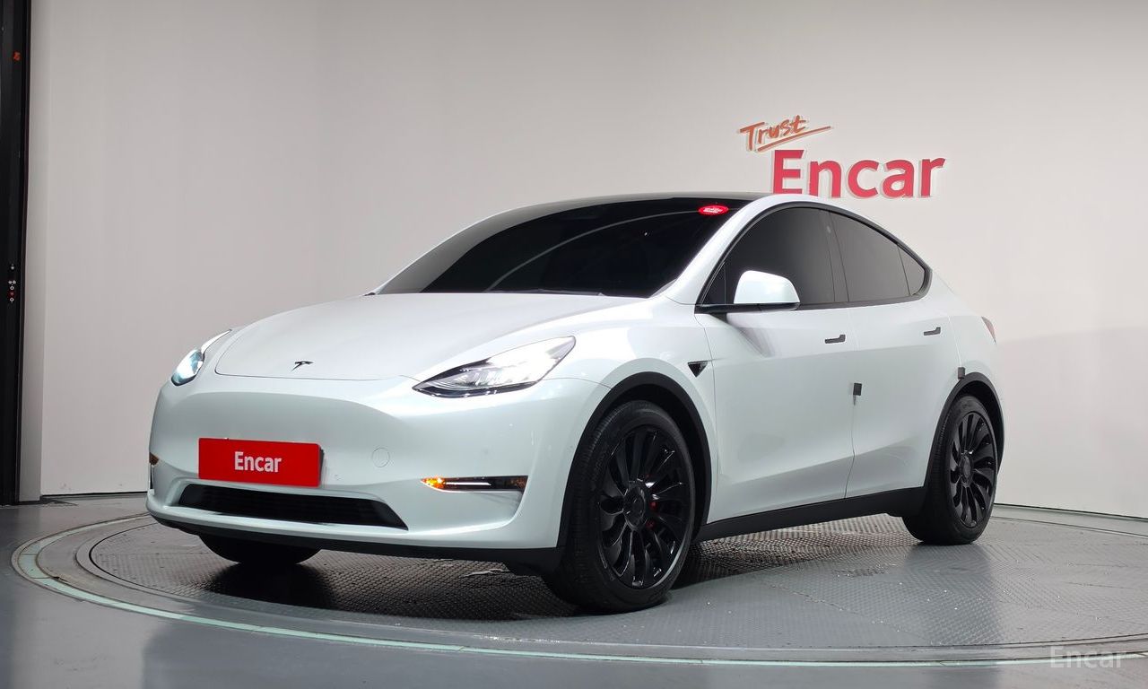 Tesla Model Y