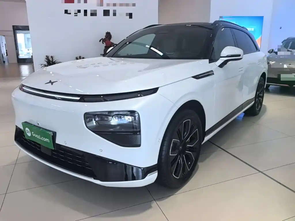 Xpeng G9