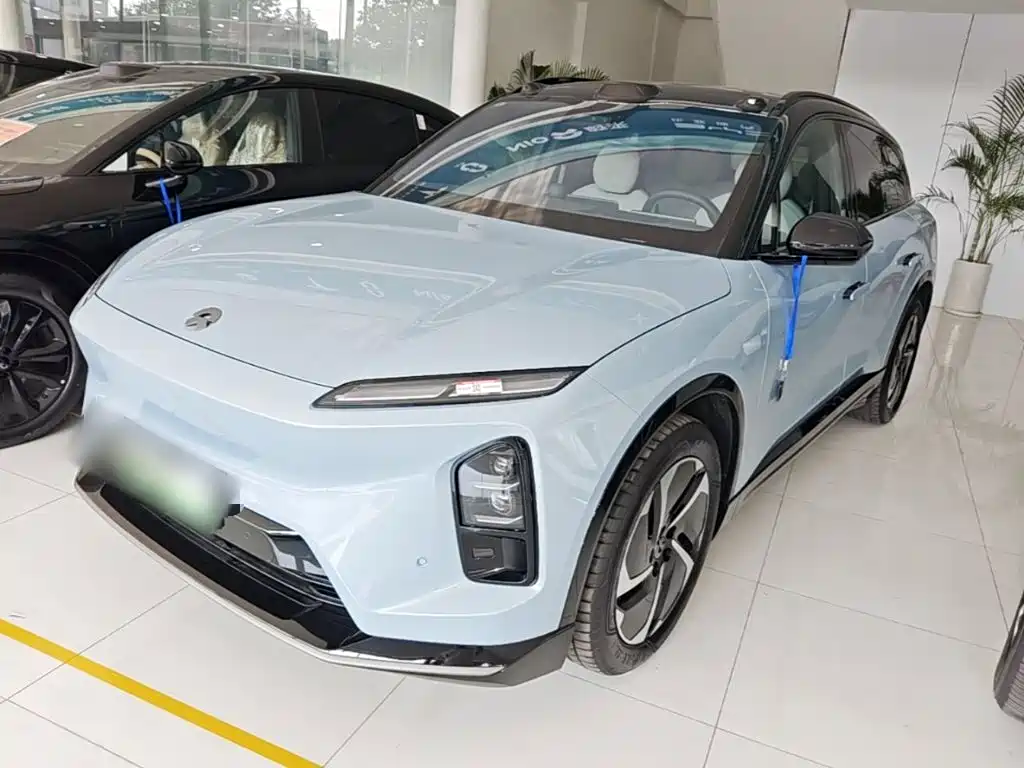 NIO ES6