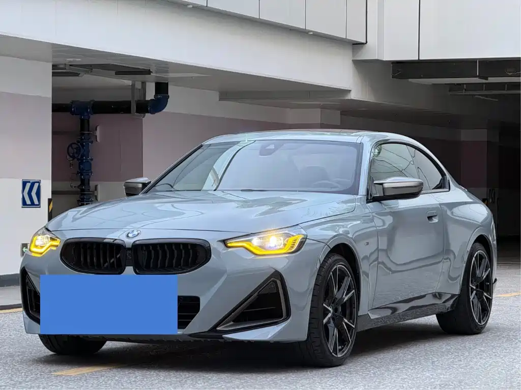 BMW M240i