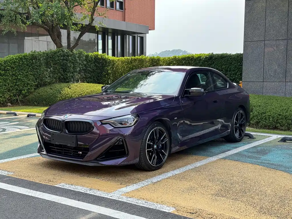 BMW M240i