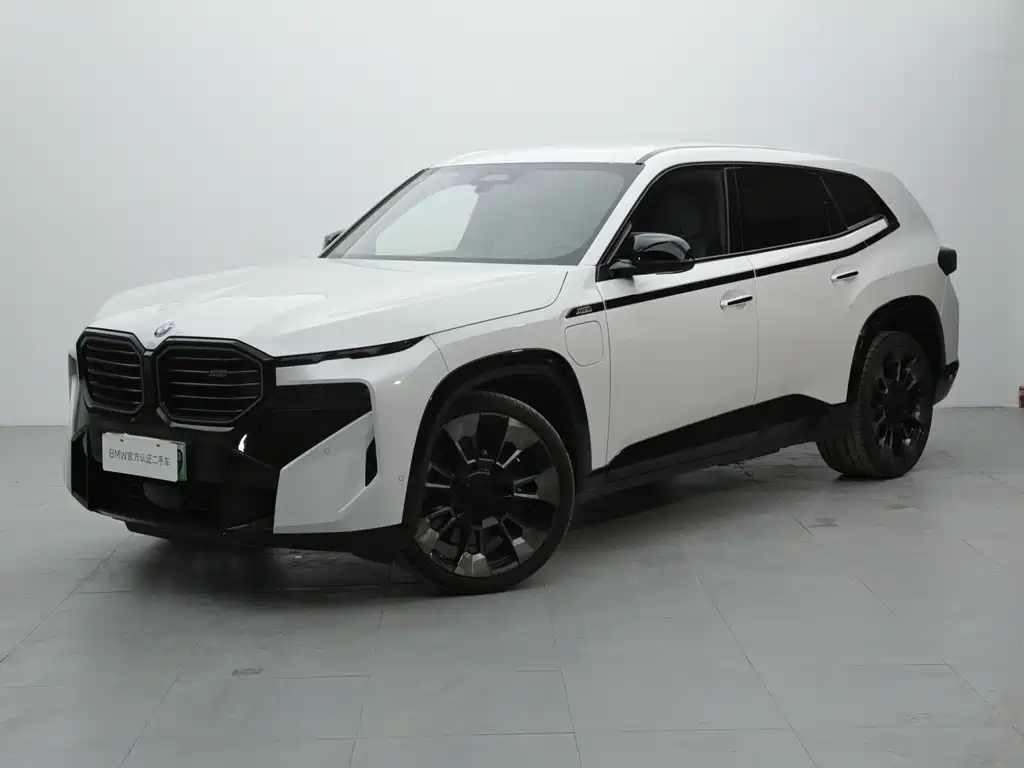 BMW XM
