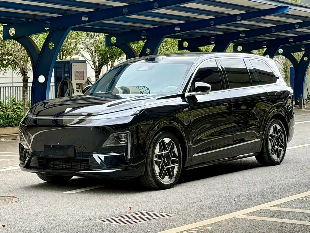 Deepal SL S09