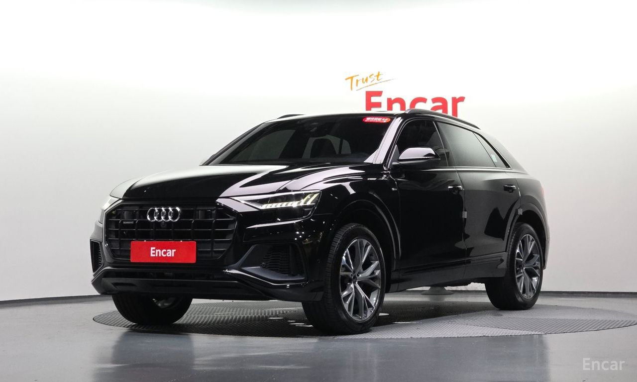 Audi Q8