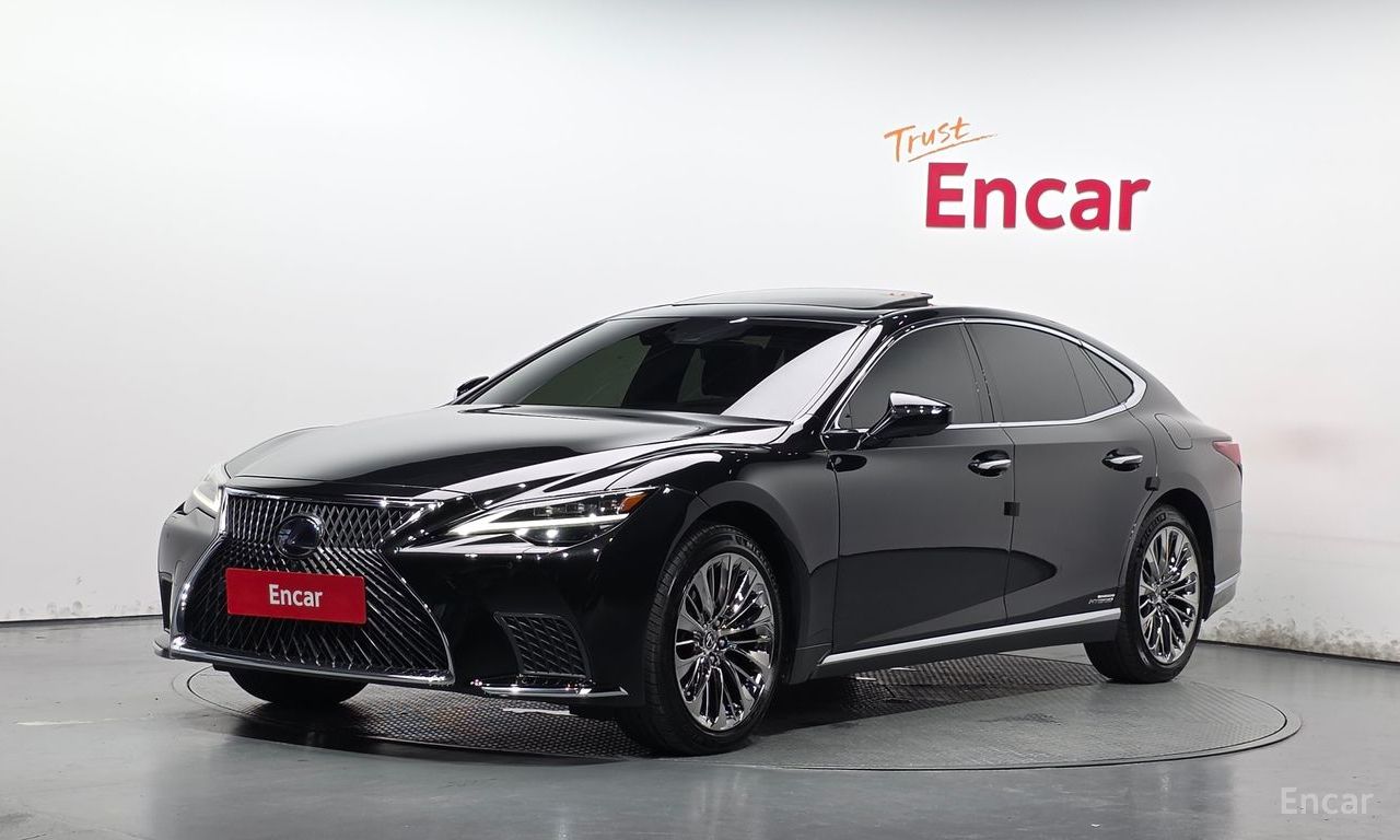 Lexus LS