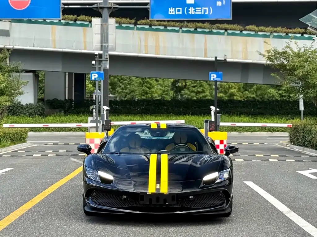 Ferrari 296