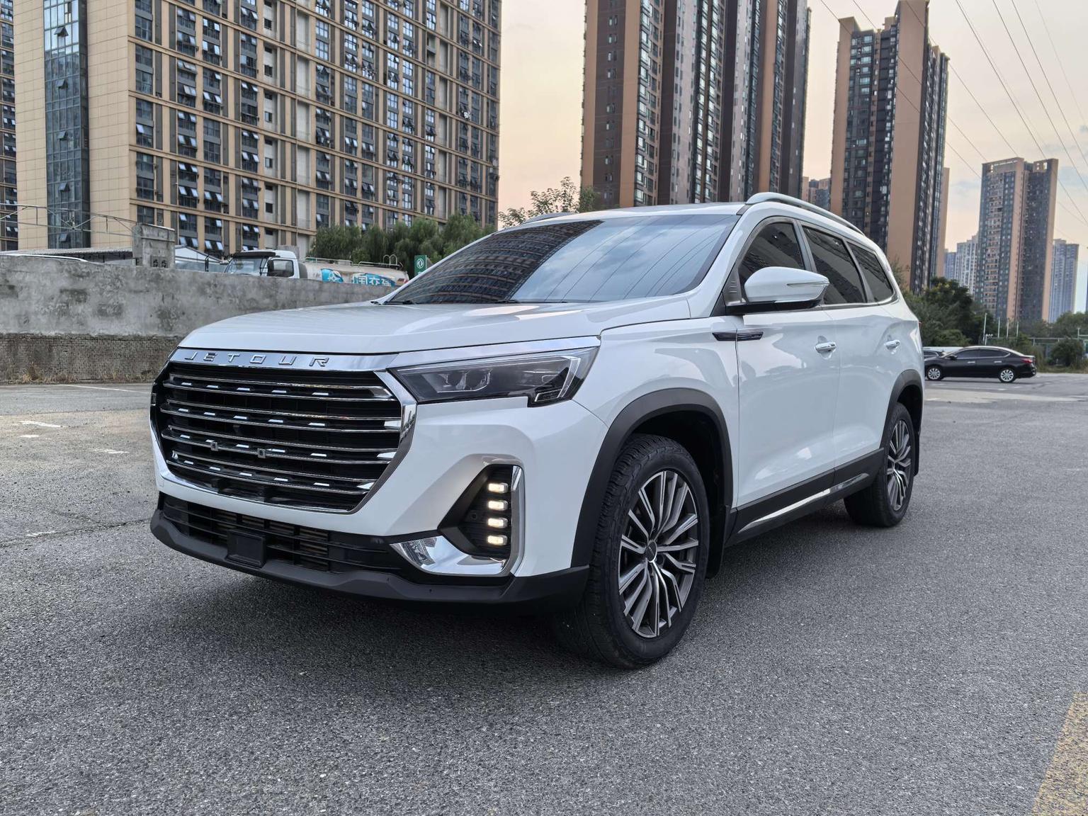 JETOUR X90 PLUS